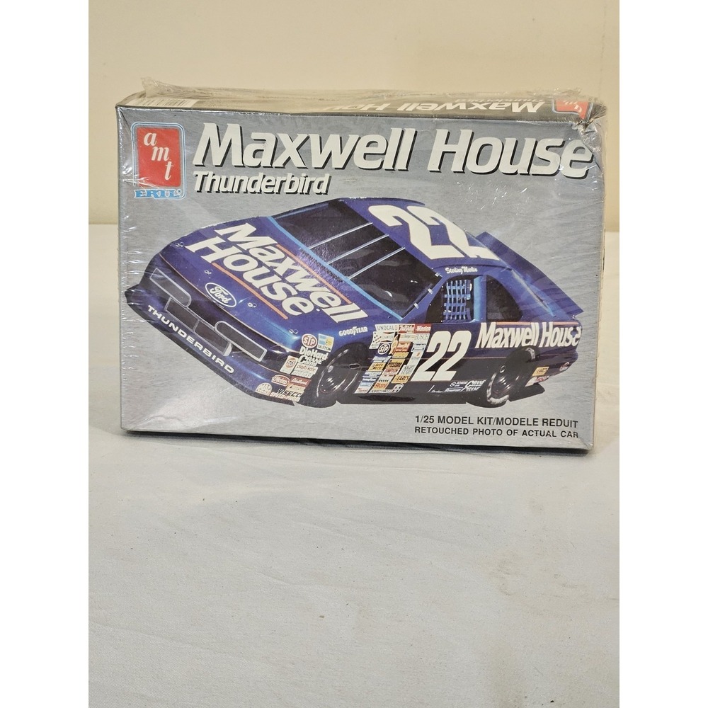 AMT ERTL Maxwell House 1/25 Thunderbird #22 Ford Model Kit #6457 - 1991. Sealed